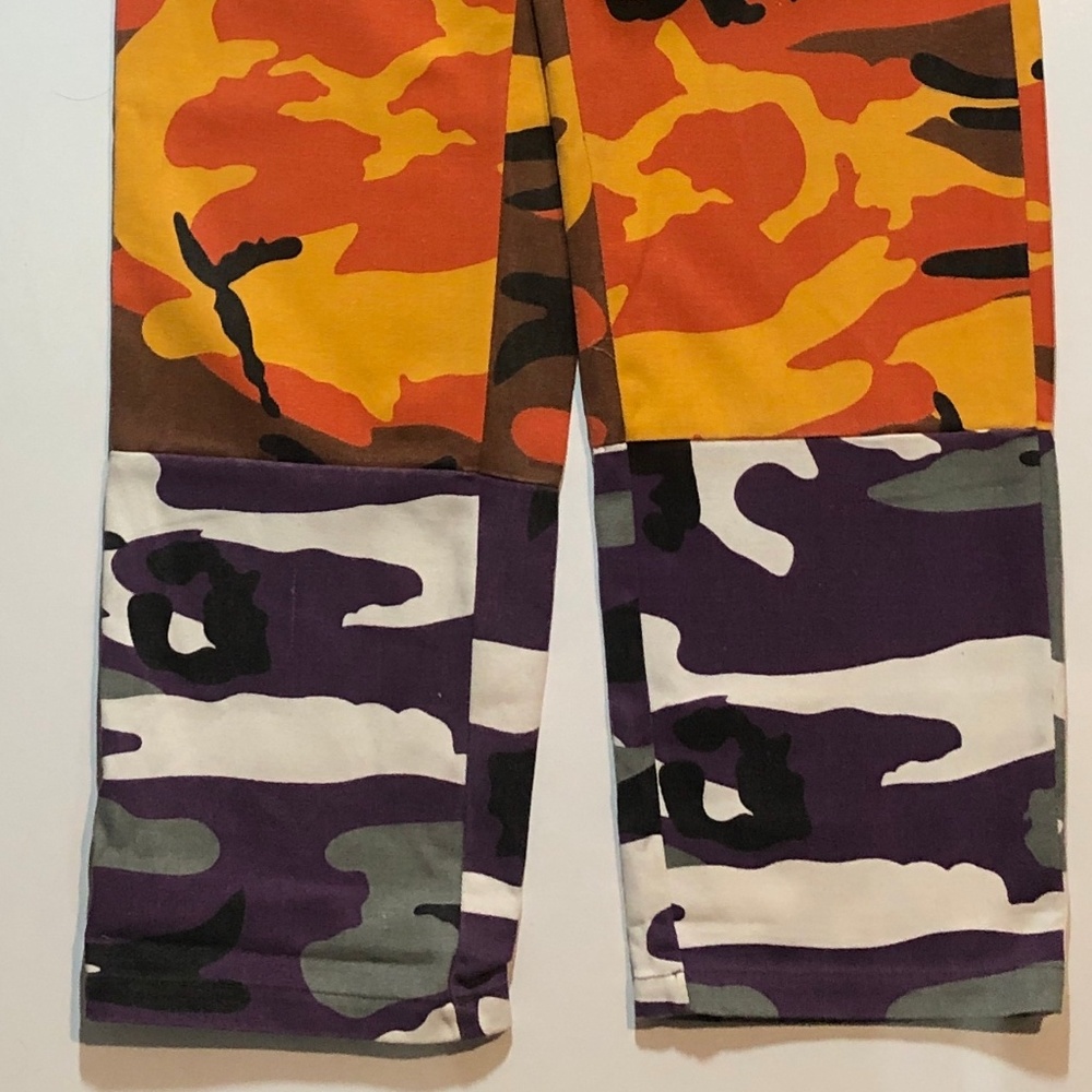 Multicamo Cargo Pants - Picture 2 of 4